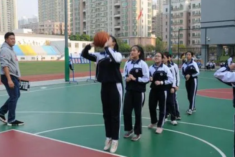 深圳市新洲中学被红岭收了吗