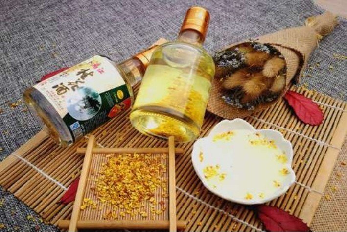 欲买桂花同载酒,终不似,少年游翻译