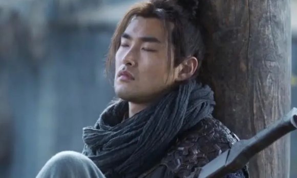 《雪中悍刀行》中，吴六鼎是温华的兄弟，为什么不去兄弟楼看温华呢？