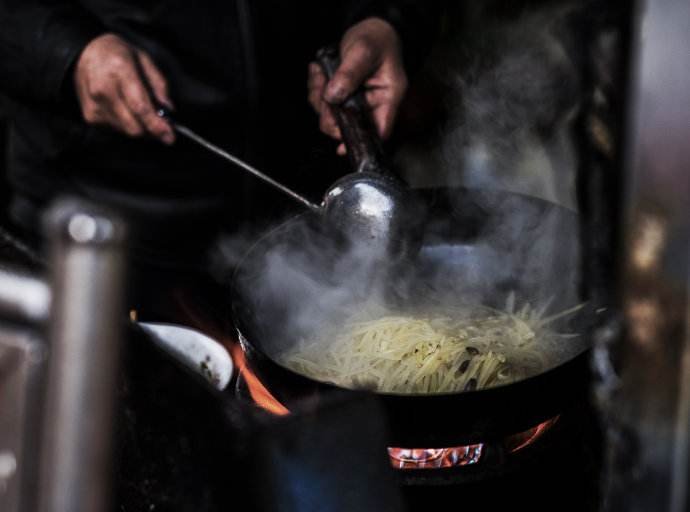 不食人间烟火是什么意思？