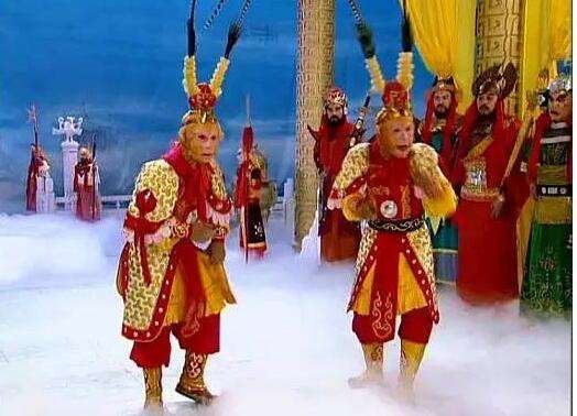 真假美猴王是在哪一回？