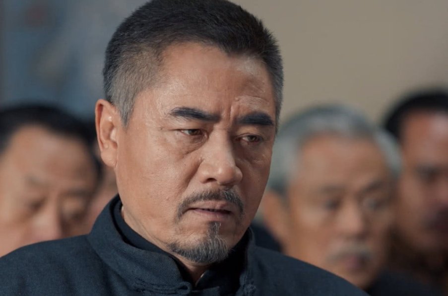 哪位大哥哥告诉我，这个演员是谁呀？