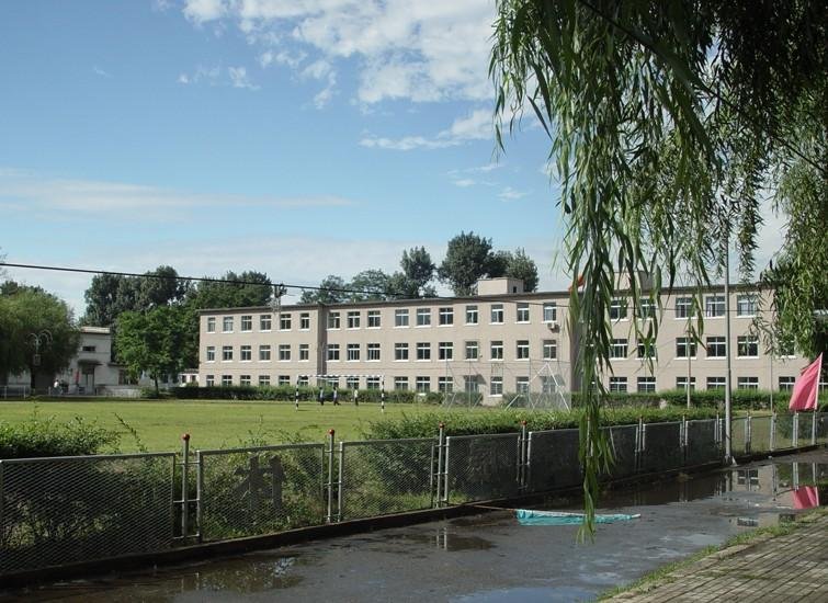 鞍山师范学院高等职业技术学院的介绍