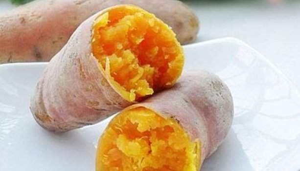 一个小红薯相当于多少碗米饭呢？