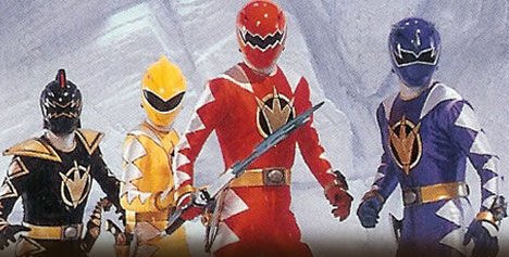 奥特曼电视剧中有一个叫凌驾的,他们有6个人组合,不是单个的奥特曼,他们还开了一家小店,他们的敌人