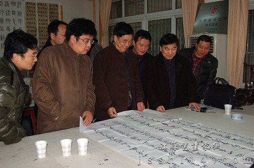 虞小白的忠与勇