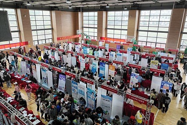 天津医药高等专科学校分数线