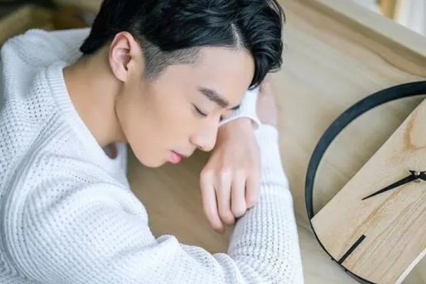 小睡打盹的英文