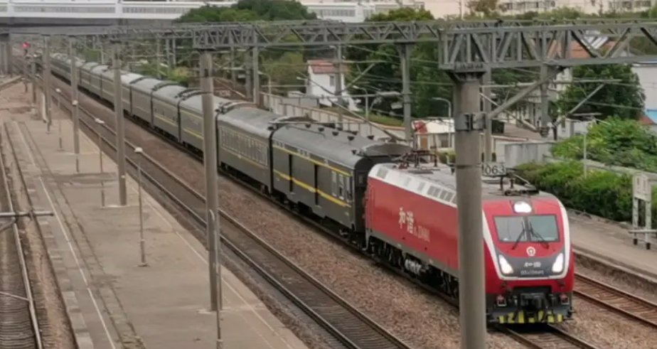 t222次列车途经哪些站