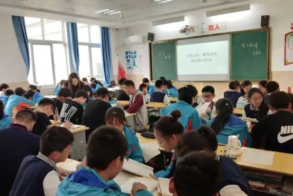 刚劲有力的意思