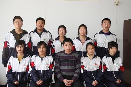 东港市第一中学的简介