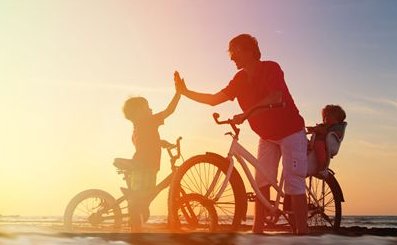 生活中你是快乐还是忧伤？为什么？