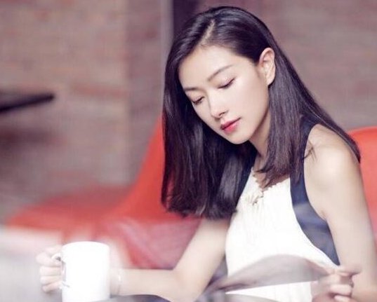 万茜有老公了吗？