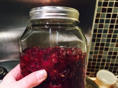 酿制葡萄酒的时候里面能加玫瑰花吗?