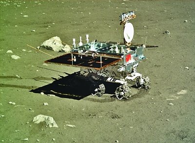 ＂玉兔号＂在本次月面探测中有哪些科学发现？