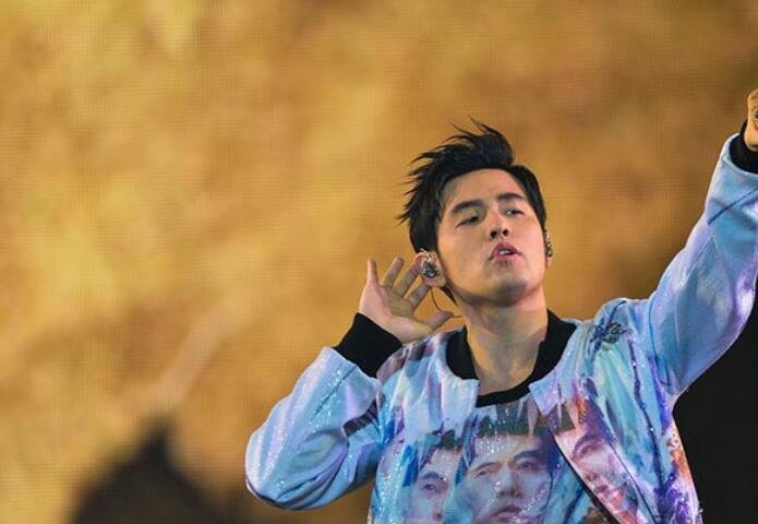 周杰伦哪首歌有我知道我们并没有错 这一句 歌词