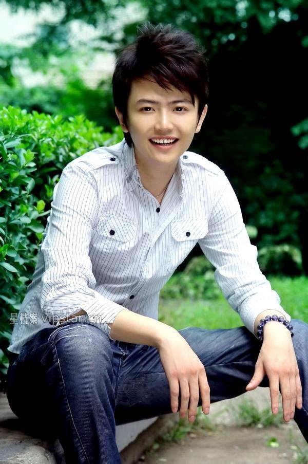 求关于演员刘端端的详细介绍