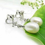 我想做珍珠生意，弄点珍珠项链，珍珠饰品卖卖，网上有批发珍珠的网站吗？