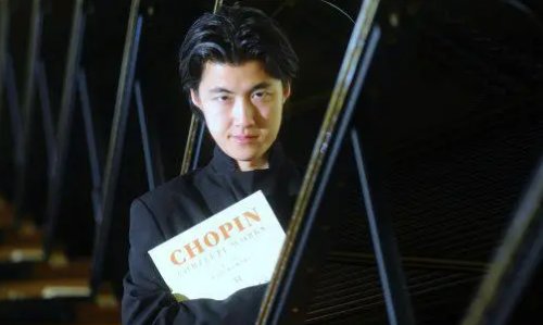 我国著名钢琴家有哪些？