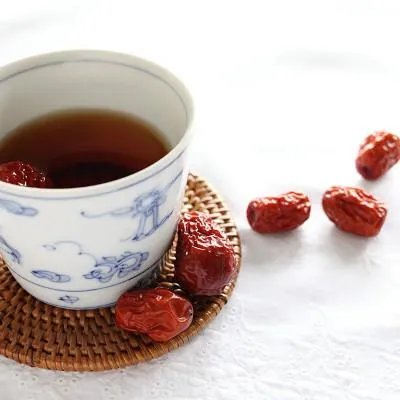 睡前喝牛奶会发胖吗