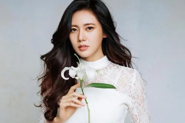 韩国女明星图片及名字