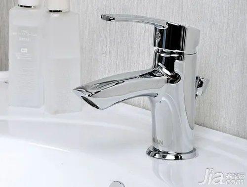 摩恩龙头贵不贵 摩恩龙头官网报价