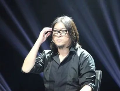 锵锵三人行高晓松做客 和郑钧大谈摇滚音乐