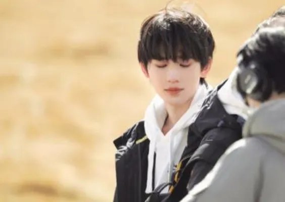 宋亚轩是富二代吗 宋亚轩女友是付诗琦真的吗