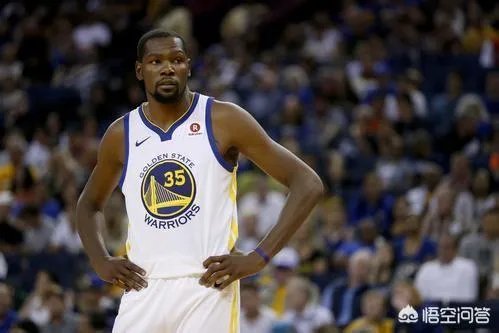 勇士92-104马刺惨遭三连败,你怎么看?