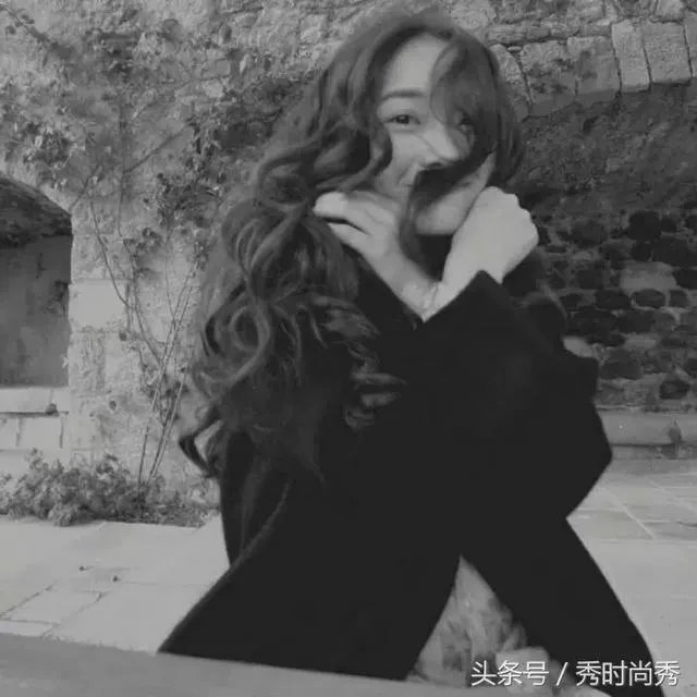 什么样的长卷发好看？