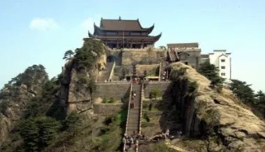 为何古代很多庙宇都建在山顶呢？都有何寓意？