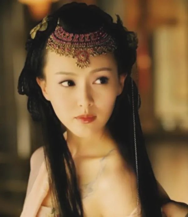 唐嫣卷了空气刘海合理嘛？