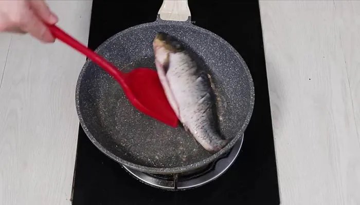 鲤鱼怎么做好吃 焖鲤鱼的做法