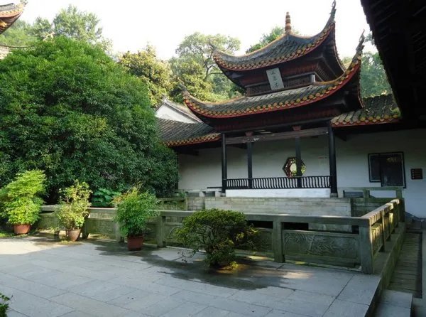 湖南大学岳麓书院的介绍