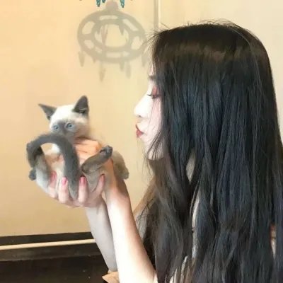 最新霸气冷酷女生头像大全