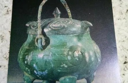 “鸮卣”是什么东西？“鸮卣”是什么朝代的文物？