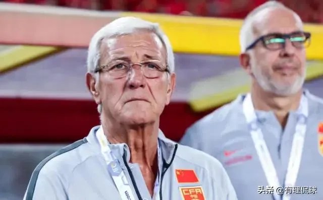 里皮在阿联酋受到当地副酋长的接见，国足为什么这么有面儿？