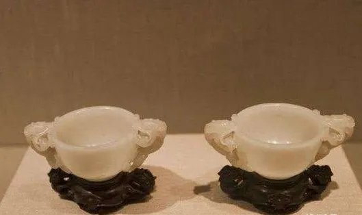康熙最爱之物九龙玉杯，它的来历是怎样的？