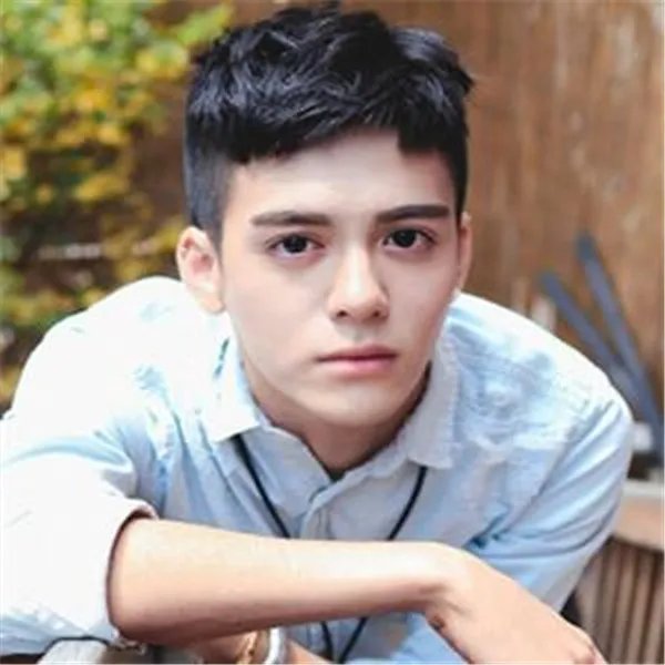 曾舜晞家世遭扒是富二代吗爸爸是谁 曾舜晞是几国混血祖籍是哪里