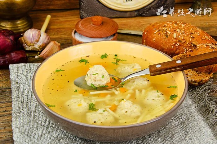 玉髓手镯什么颜色好？玉髓手镯颜色推荐