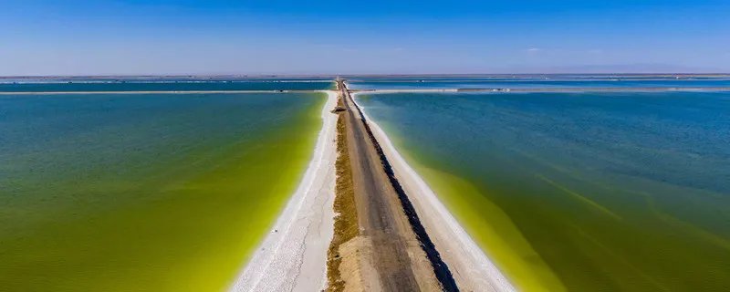 中国最大的盐湖叫什么 察尔汗盐湖简介