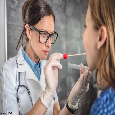 口腔白斑病是如何引起的