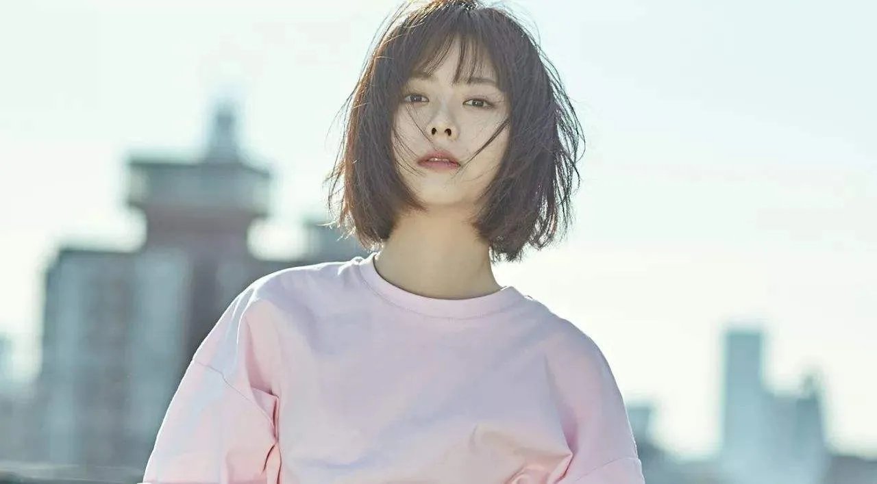 谭松韵承认恋情她的男朋友是谁 深扒谭松韵情史现任男友吴奕辰吗