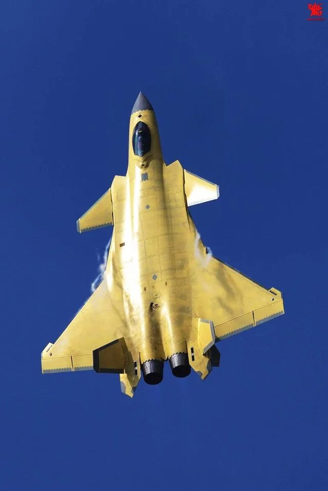 求歼20的高清图，用来做手机壁纸？