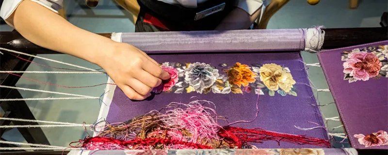 粤绣的特点 粤绣的特点是