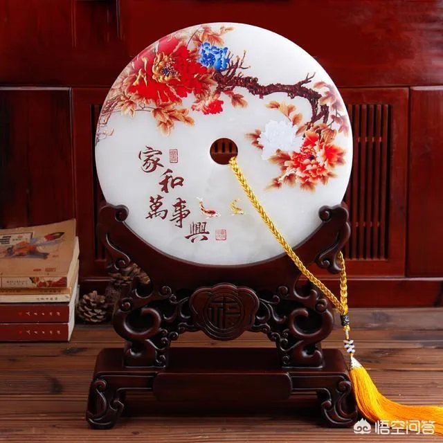 月上柳梢头人约黄昏后。写的是什么节日。