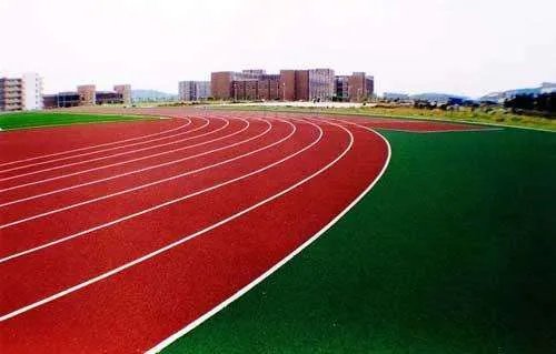 橡胶跑道与塑胶跑道区别是什么