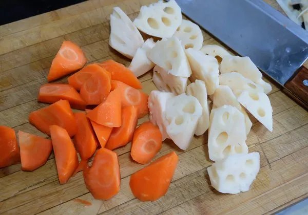 排骨汤怎么做好吃