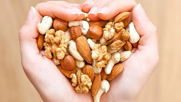 吃核桃作用与功效 吃核桃营养价值有哪些