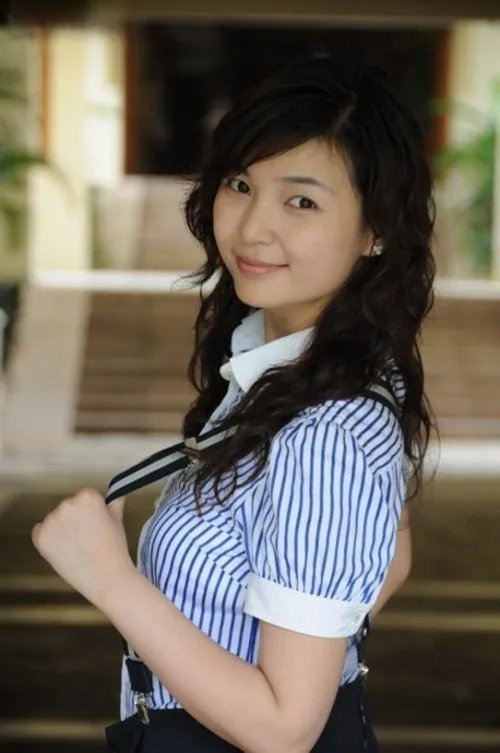 华豫之门陈琨个人资料简介 她的老公是谁一直是个迷